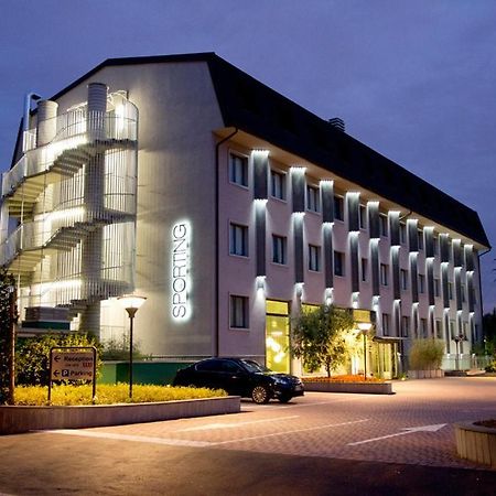 Hotel Sporting Cologno Cologno Monzese Exteriér fotografie